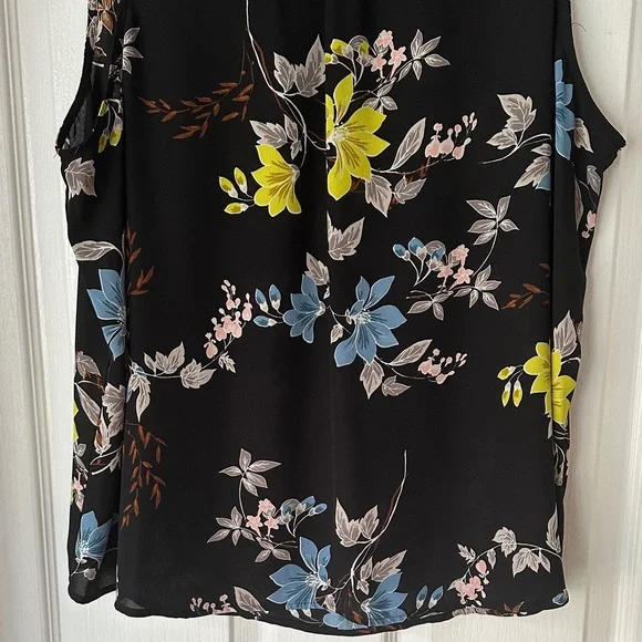Apt. 9 Black Floral Sleeveless Blouse - Picture 4 of 8